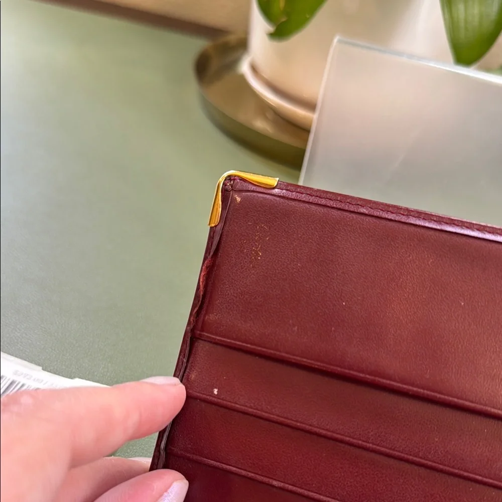 Cartier Bordeaux bifold Leather Wallet with Gold Accents
